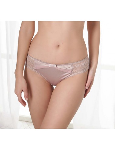 Tanga Amely nude