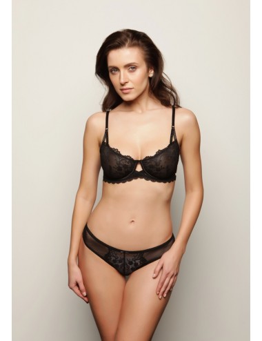 Culotte noire en dentelle...